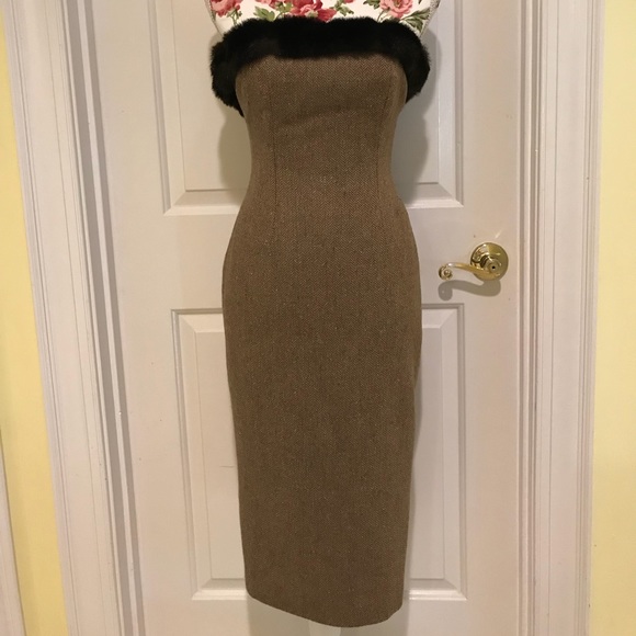 Shoshanna Dresses & Skirts - Shoshanna strapless faux fur trimmed tweed dress 4